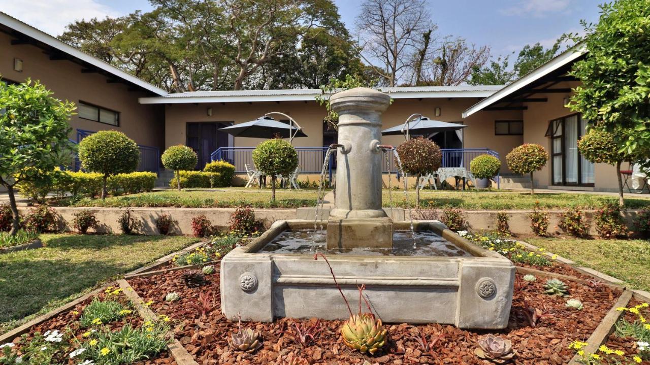 Guest House Mamma Mia Mbombela Екстер'єр фото