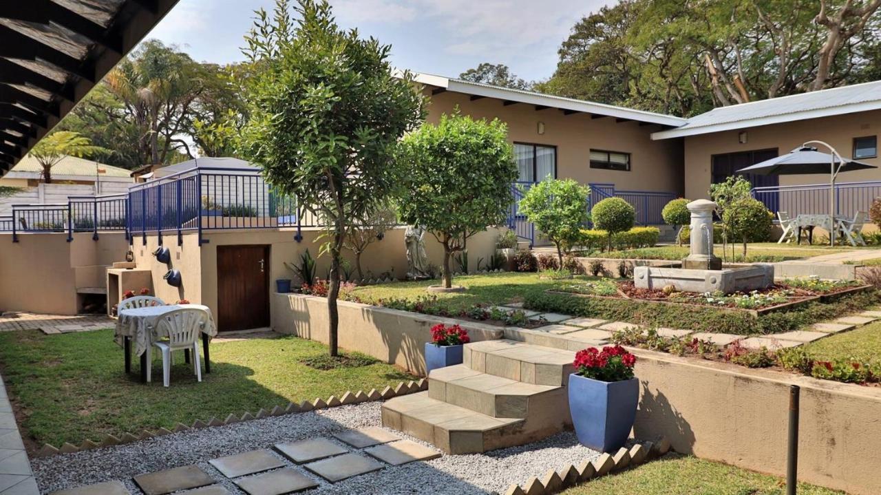 Guest House Mamma Mia Mbombela Екстер'єр фото