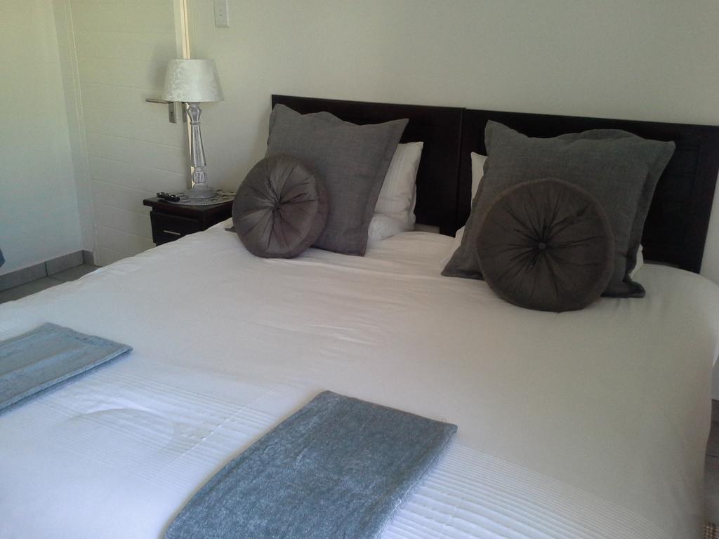 Guest House Mamma Mia Mbombela Екстер'єр фото