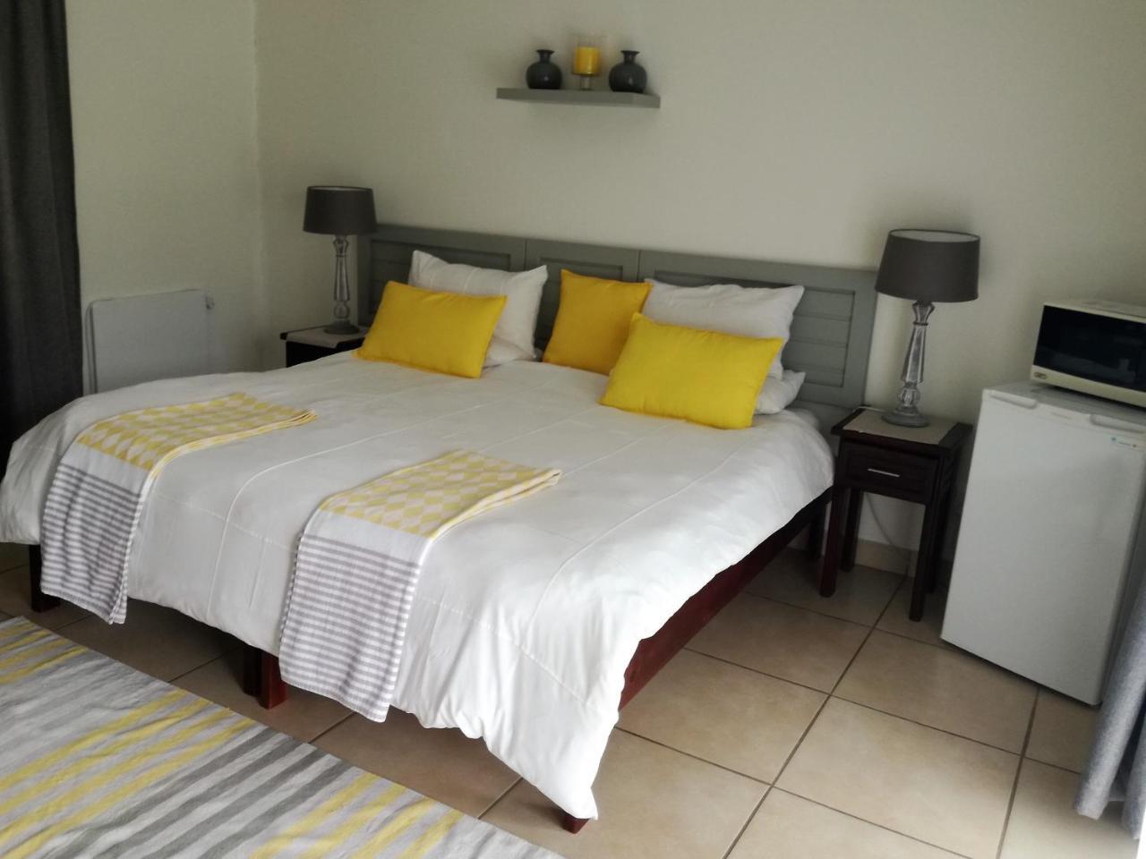 Guest House Mamma Mia Mbombela Екстер'єр фото
