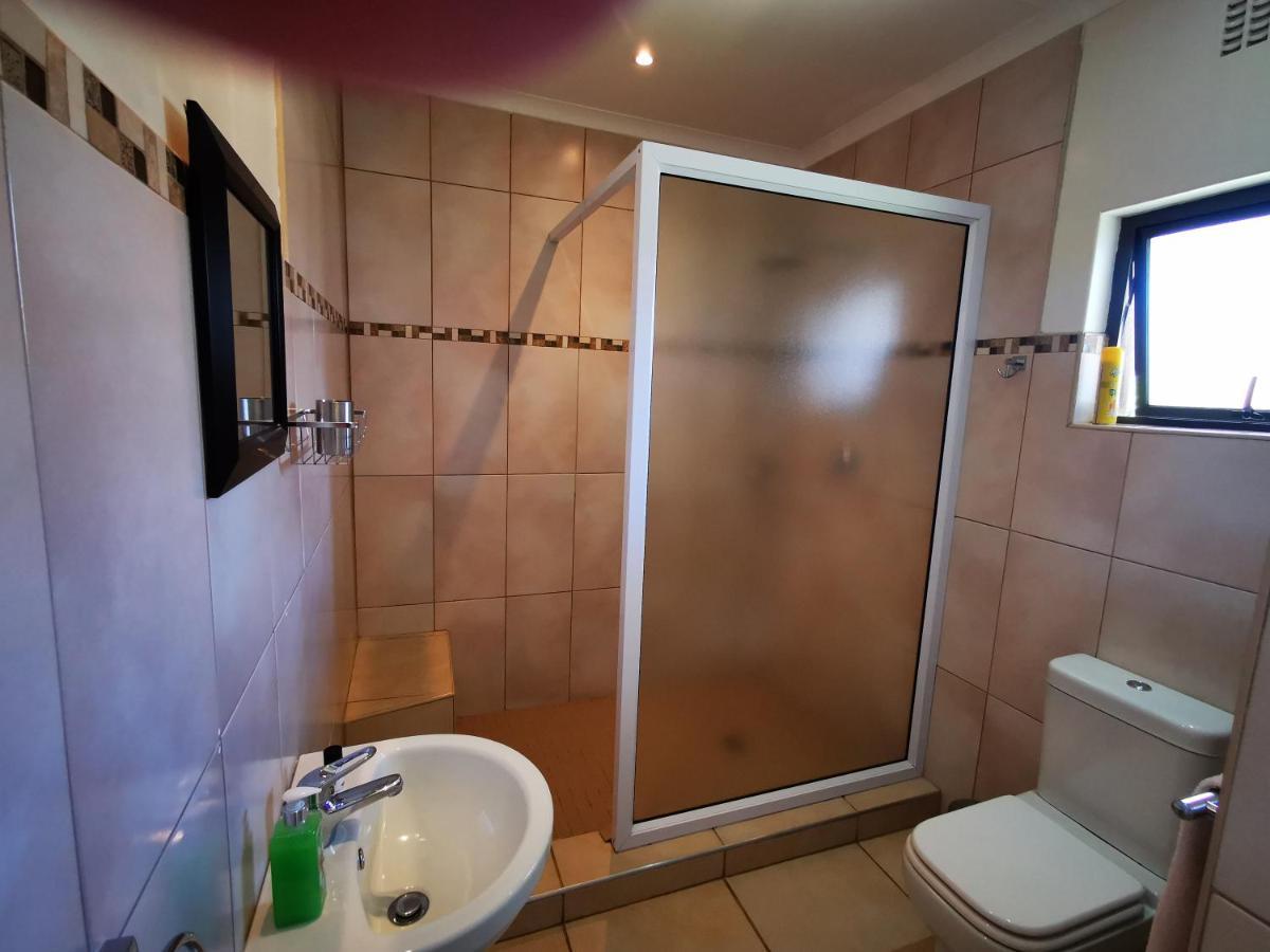 Guest House Mamma Mia Mbombela Екстер'єр фото